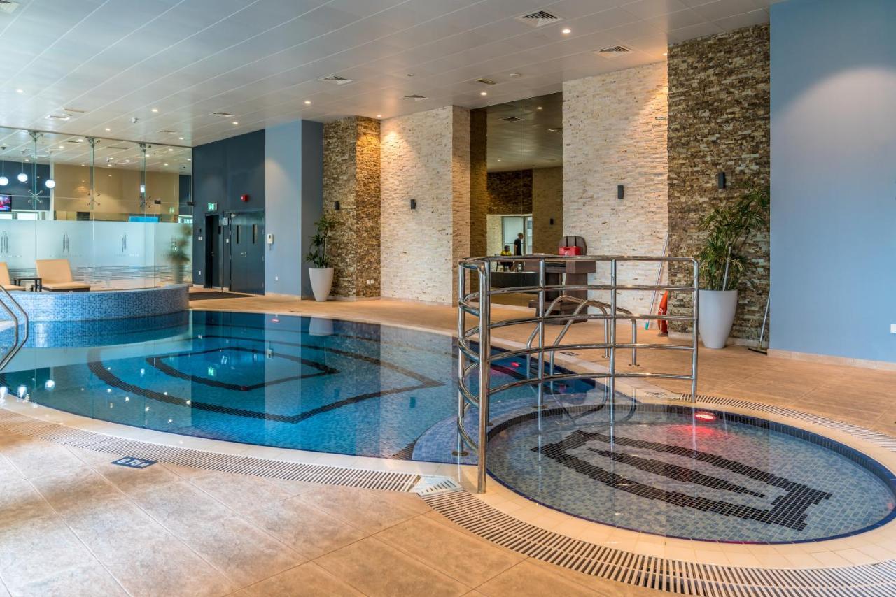 Yanjoon Holiday Homes - Princess Tower Apartments Ντουμπάι Εξωτερικό φωτογραφία