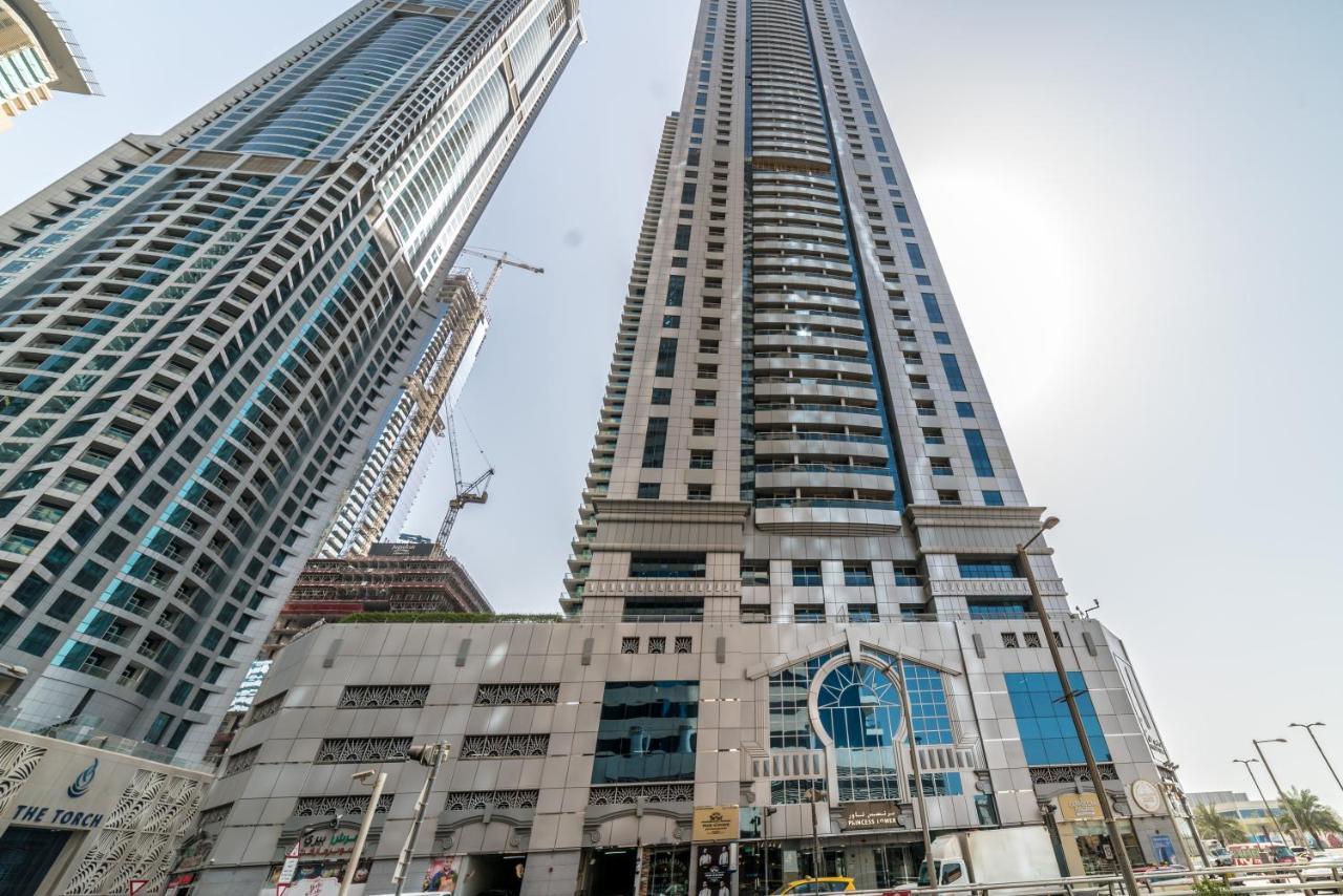 Yanjoon Holiday Homes - Princess Tower Apartments Ντουμπάι Εξωτερικό φωτογραφία